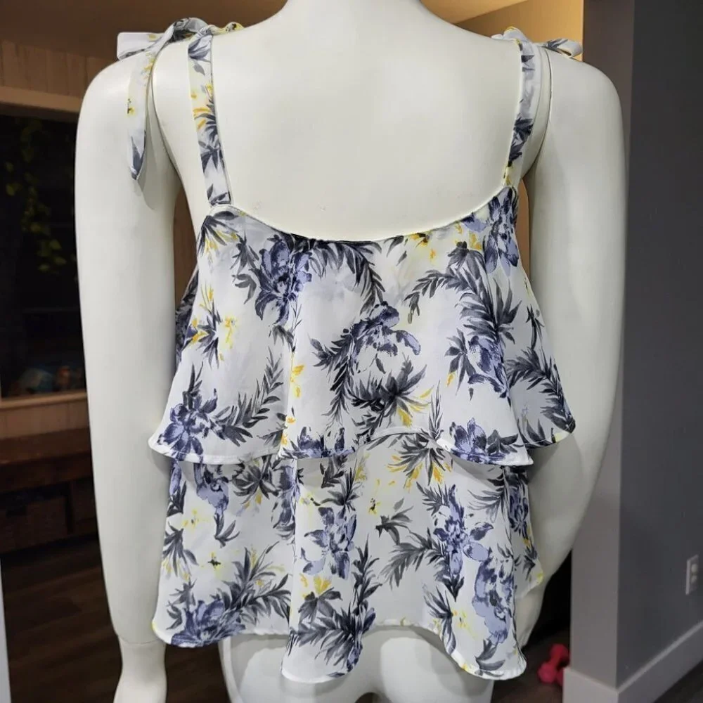 HEATHER - Ruffleed tops - Picture 6 of 7